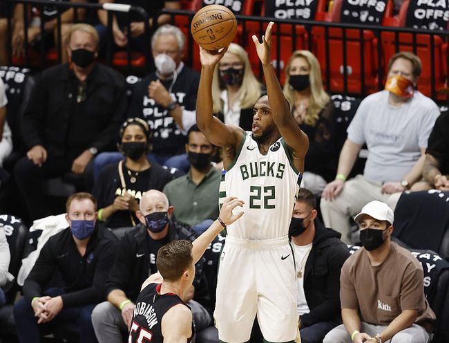 场地与战术 场地与战术