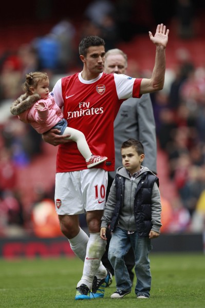 争冠队应有 争冠队应有